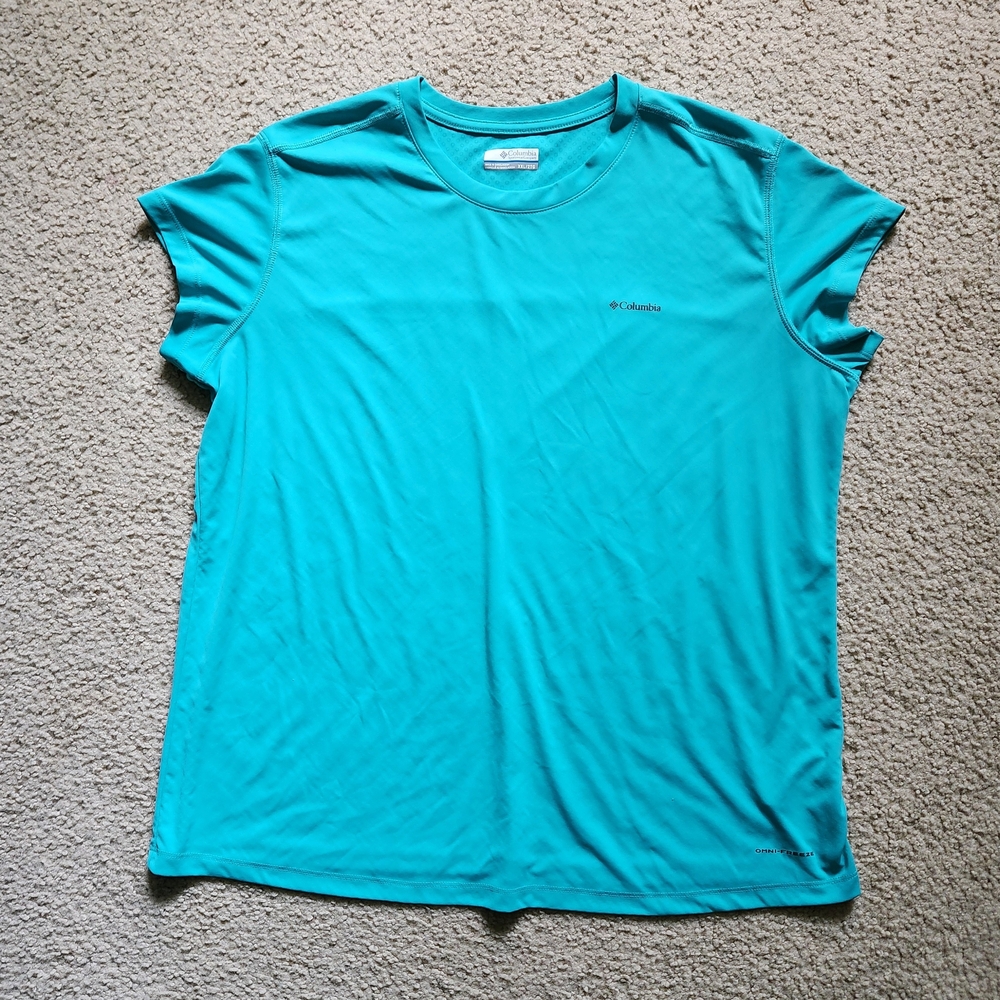 Columbia Turquoise T-Shirt